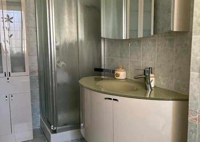 Grelly's House - In - 50 Meters From The Metro * רומא